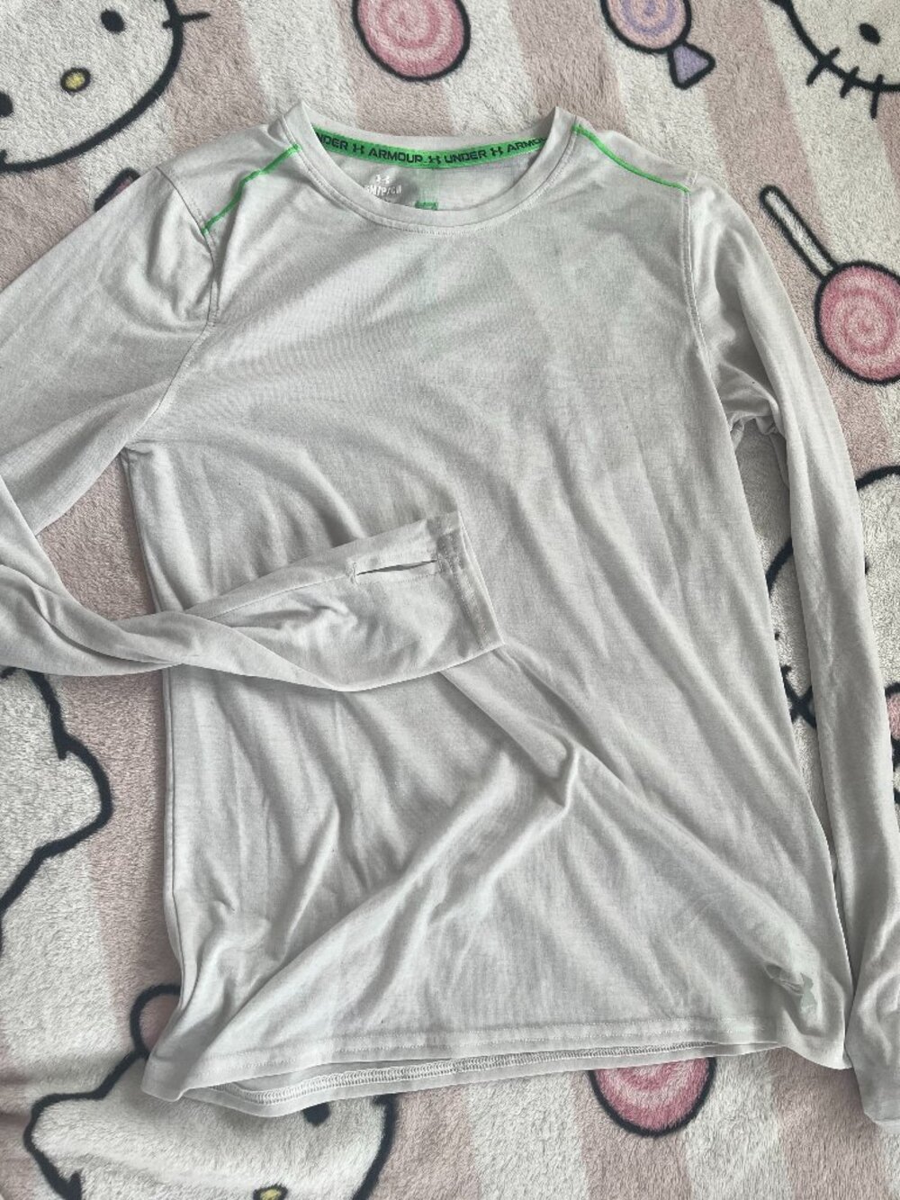 under armour fitted long sleeves